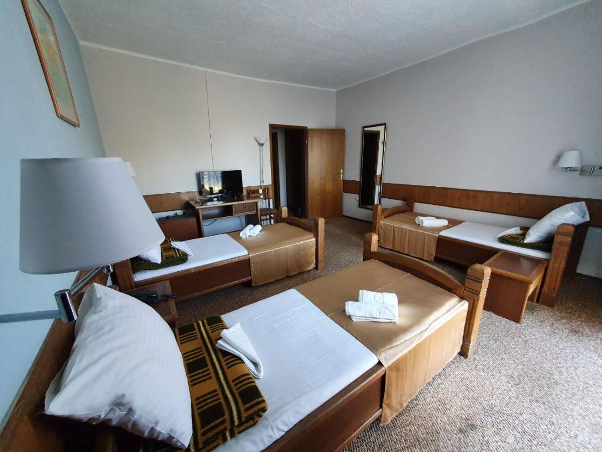 Hotel Biser Panonija Duboka Extérieur photo